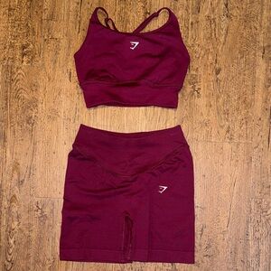 Gymshark Women's Athletic Shorts and Top Set - Burgundy